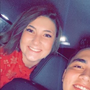 Meet your Posher, Aly